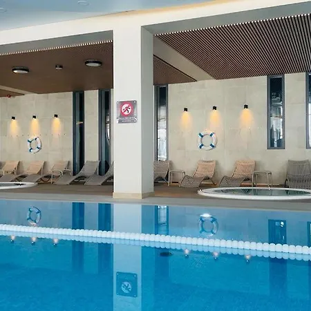 Polanki Aqua Industrial Nielimitowany Dostep Do Basenow - Saun - Miejsce Postojowe Free Kolobrzeg
