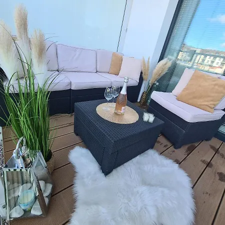 Polanki Aqua Industrial Nielimitowany Dostep Do Basenow - Saun - Miejsce Postojowe Free Apartment