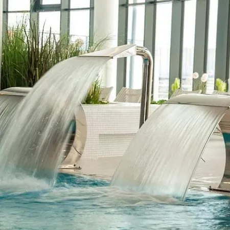Polanki Aqua Industrial Nielimitowany Dostep Do Basenow - Saun - Miejsce Postojowe Free Apartment Kolobrzeg