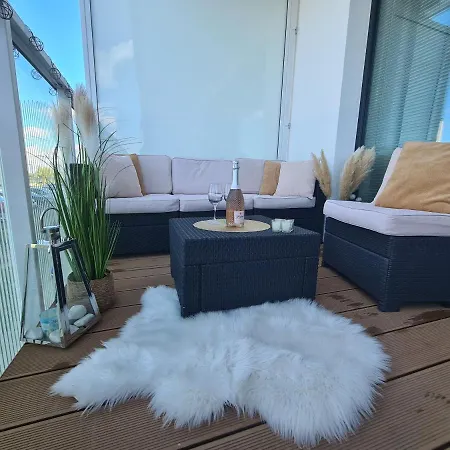 Polanki Aqua Industrial Nielimitowany Dostep Do Basenow - Saun - Miejsce Postojowe Free Apartment Kolobrzeg