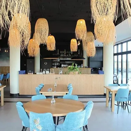 Polanki Aqua Industrial Nielimitowany Dostep Do Basenow - Saun - Miejsce Postojowe Free Apartment
