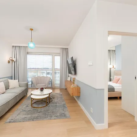 Polanki Aqua Industrial Nielimitowany Dostep Do Basenow - Saun - Miejsce Postojowe Free Apartment Kolobrzeg