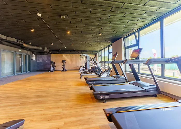 Polanki Aqua Industrial Nielimitowany Dostęp Do Basenów - Saun - Miejsce Postojowe Free * Kołobrzeg